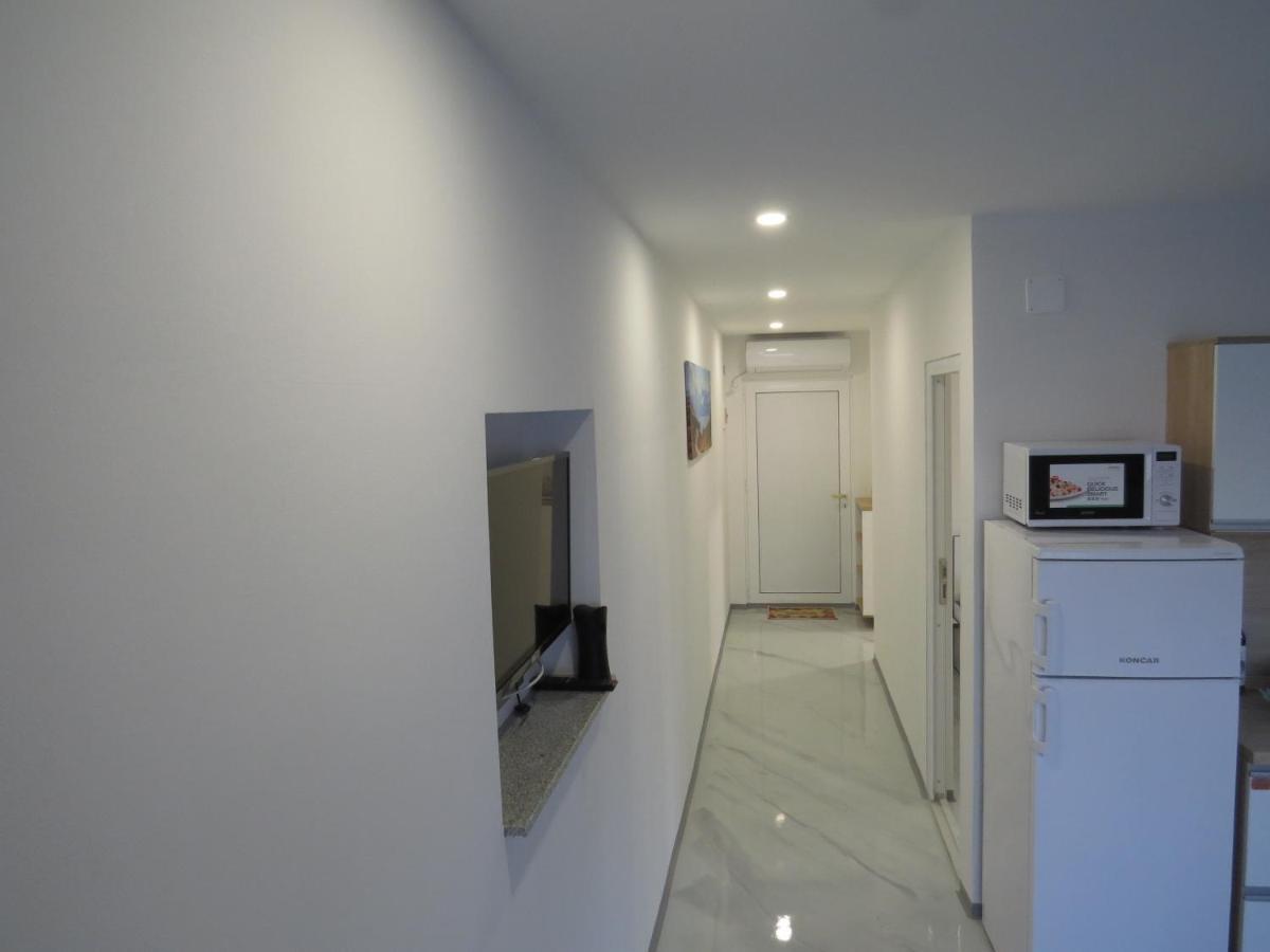 Apartman Luka 1 Sibuljina Exterior photo